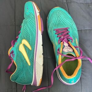 Newton Running gravity women’s size 11